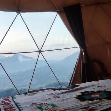 Hotel Pinggan Sunrise Glamping Baturaja  Zimmer foto