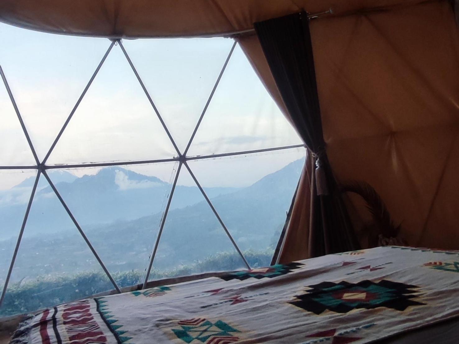 Hotel Pinggan Sunrise Glamping Baturaja  Zimmer foto