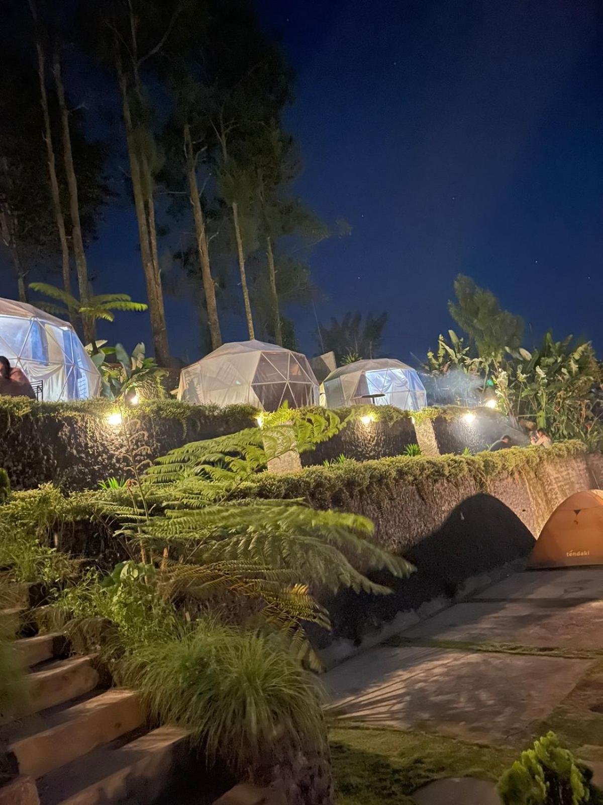 Hotel Pinggan Sunrise Glamping Baturaja  Exterior foto